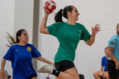 Layva en el Torneo de Handball femenino de la Liga Universitaria.